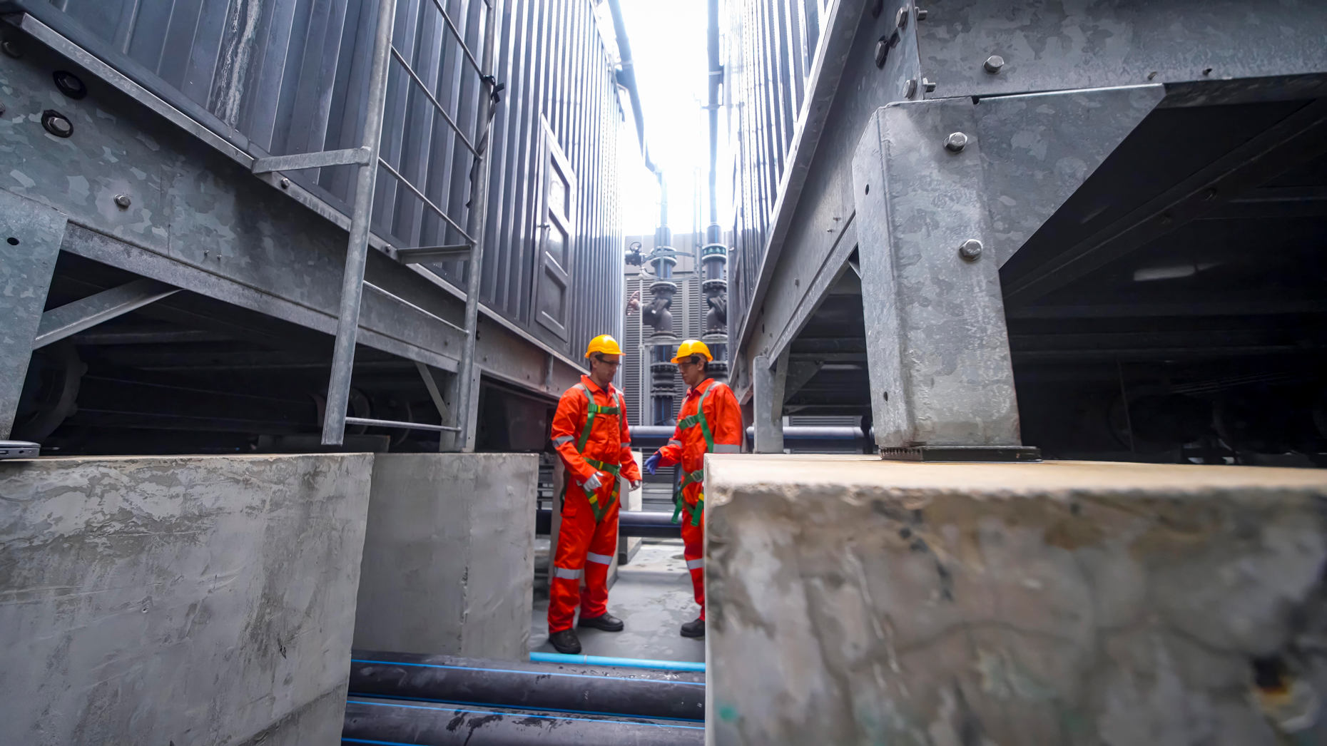 engineers-inspect-industrial-equipment-inside-a-pr-2026-09-24-13-24-40-utc